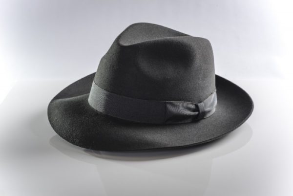 Eleganter Herrenhut