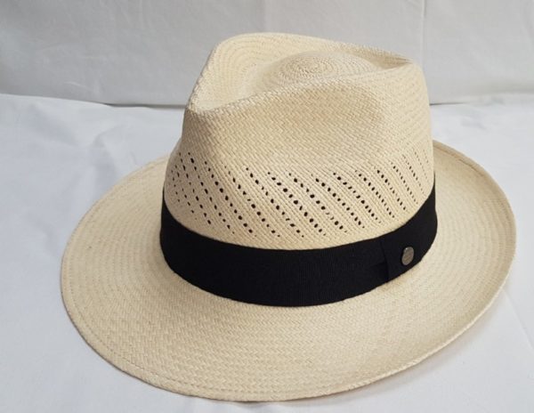 Panama durchbrochen